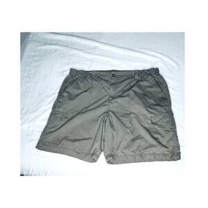 Outdoor Life mens cargo shorts size 42  army green button fly elastic waist